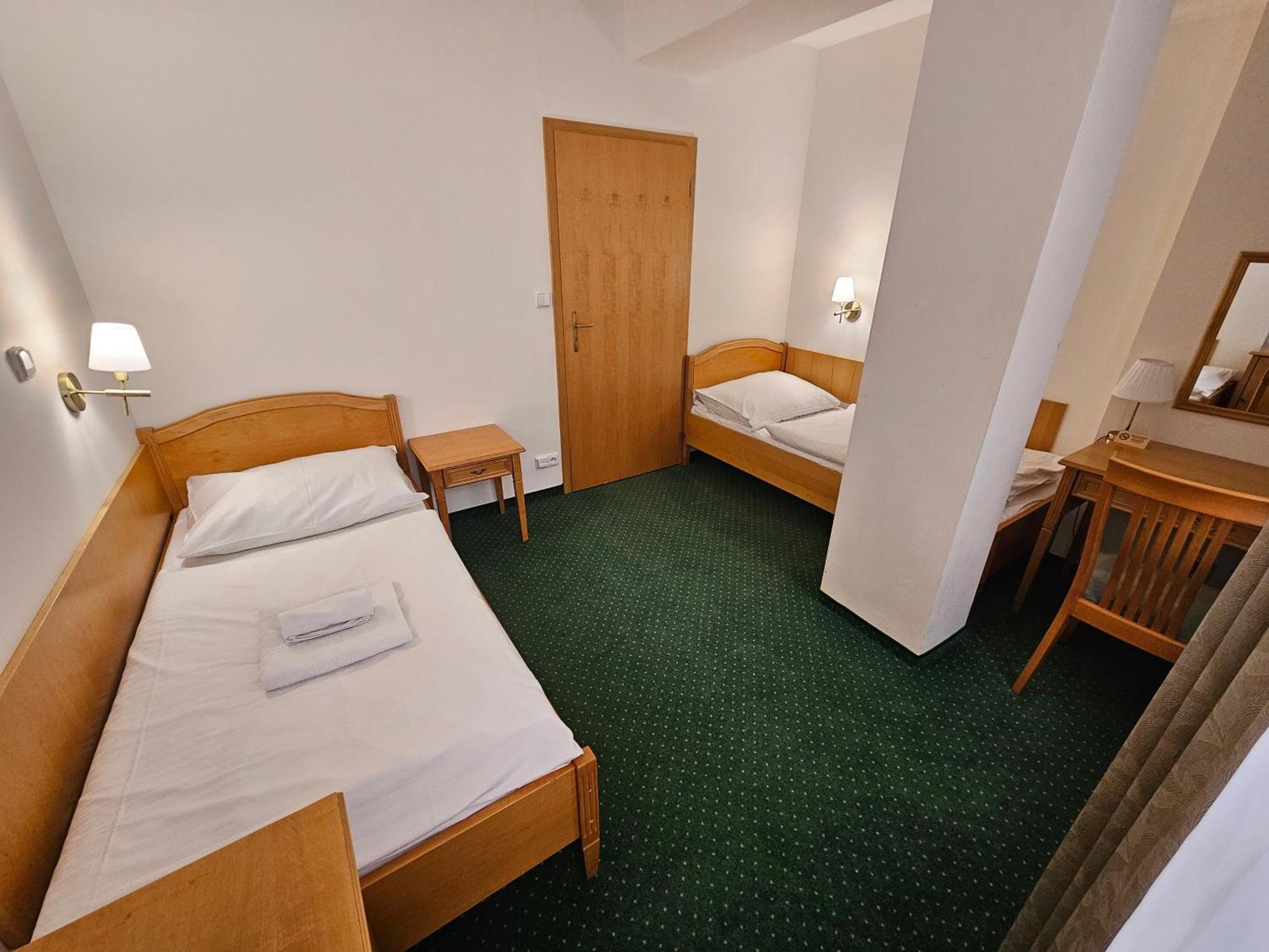 Claris Praha